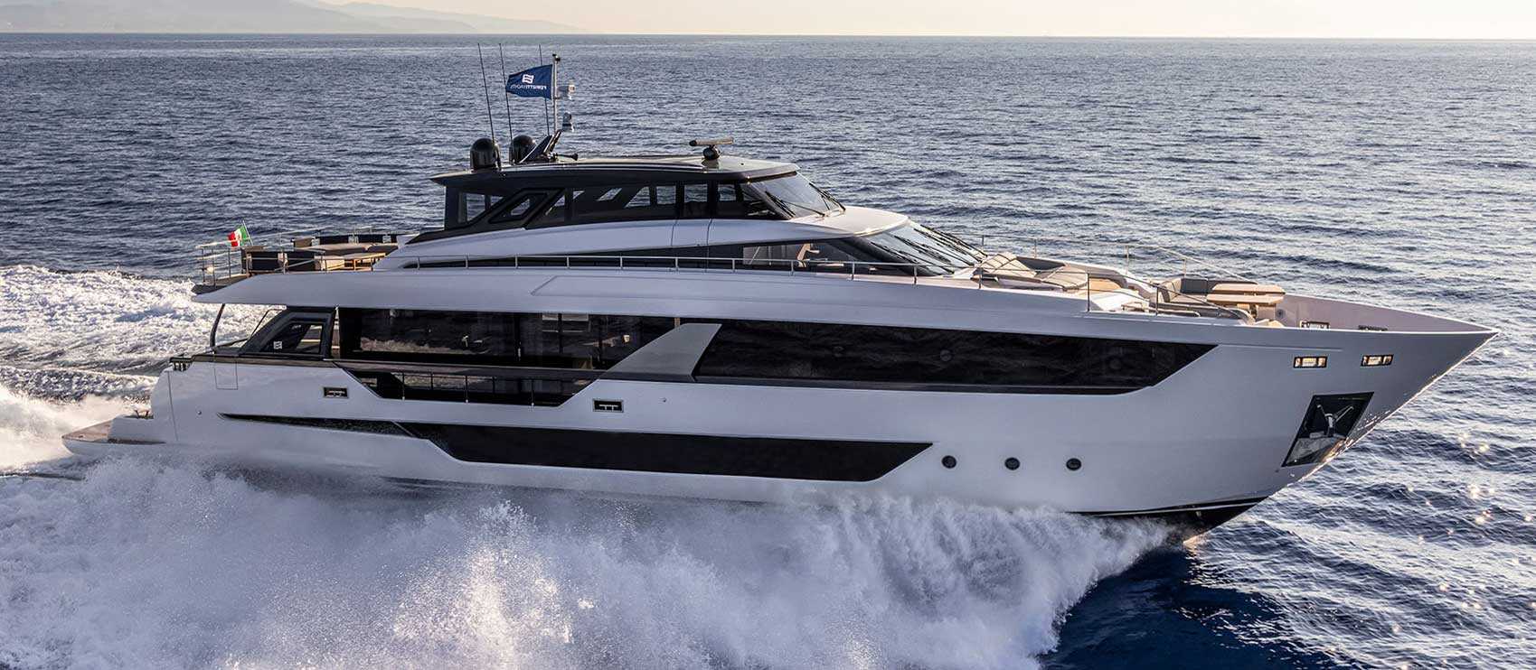 Ferretti Yacht Rental Miami hero image